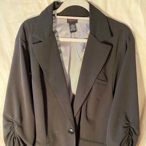 Torrid size 4 blazer